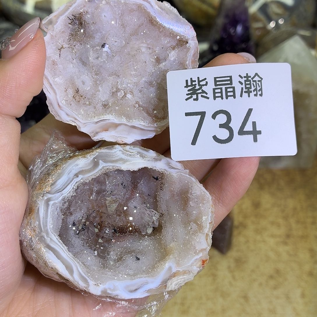 未镶嵌水晶大型摆件（非配饰）