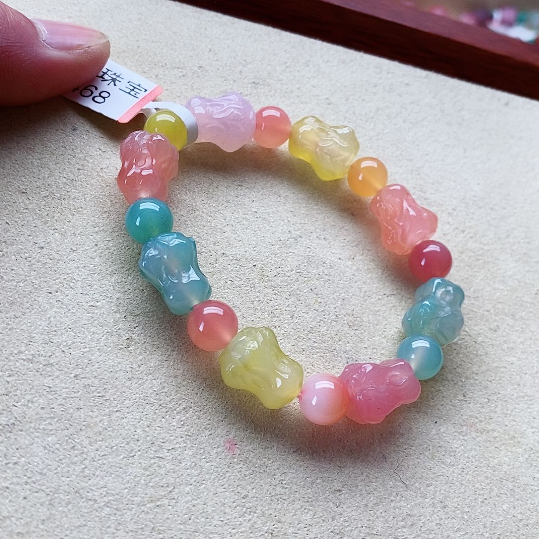 玛瑙手饰未镶嵌盐源026