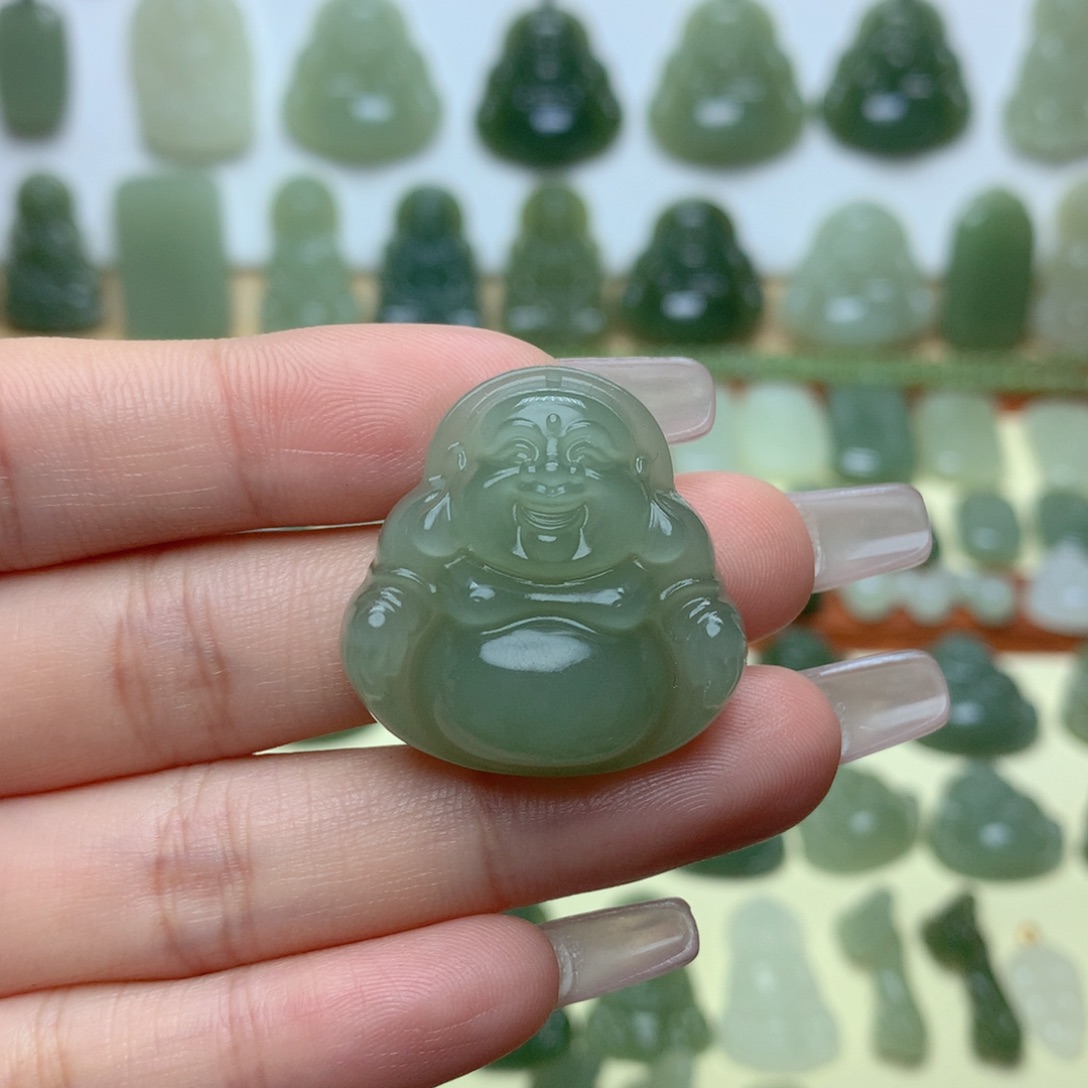 和田玉吊坠未镶嵌