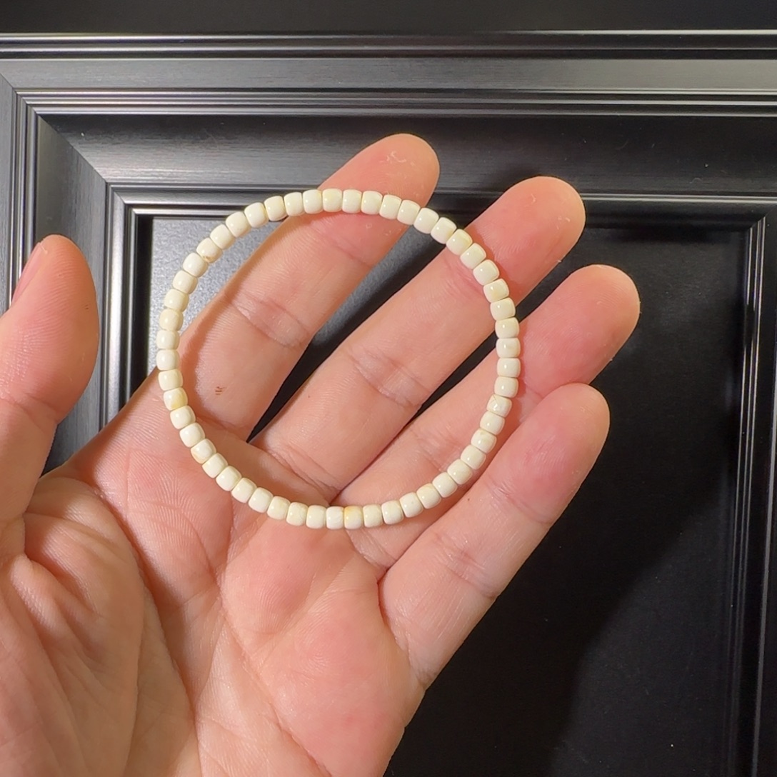 ****六琥珀未镶嵌手串手串05