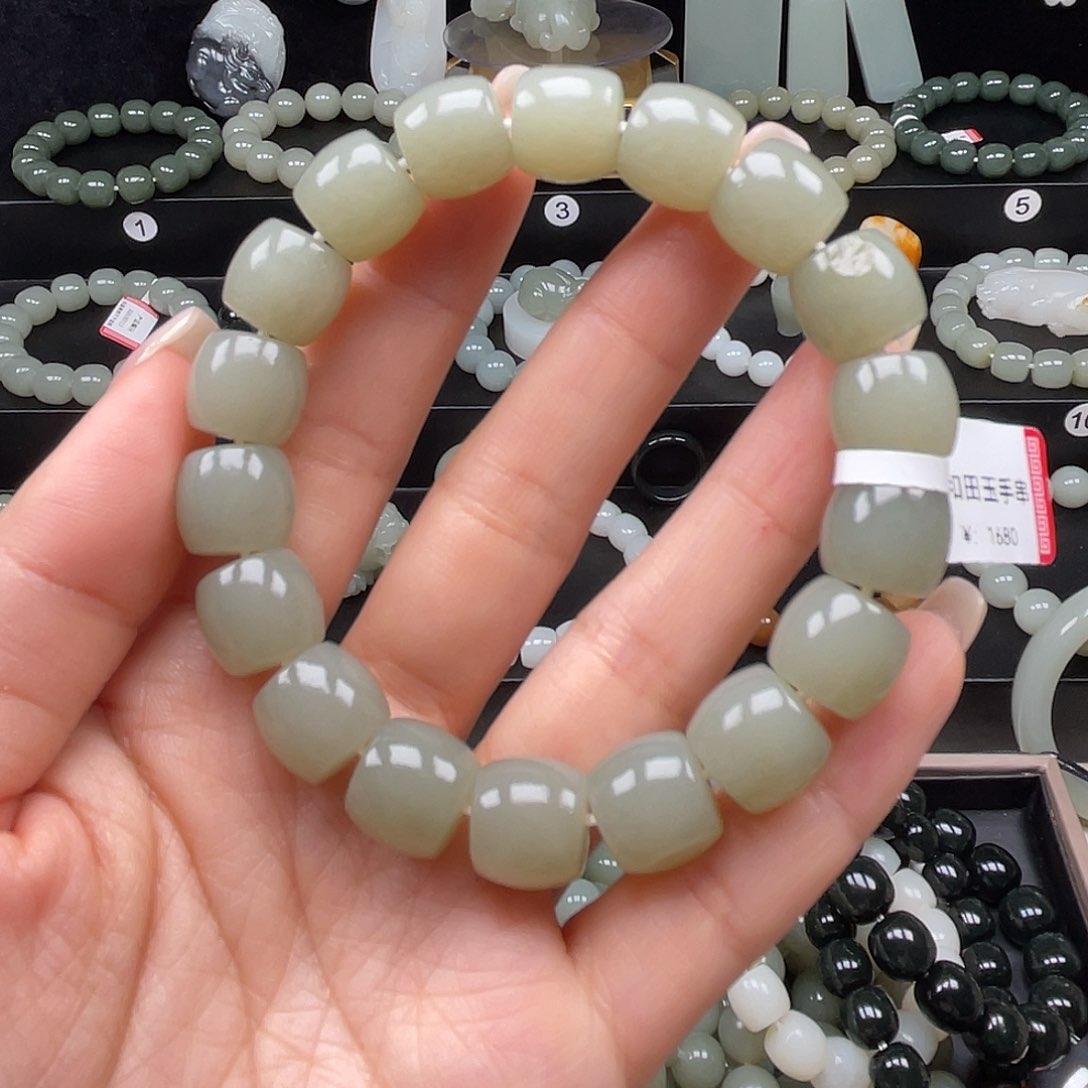 和田玉手串未镶嵌