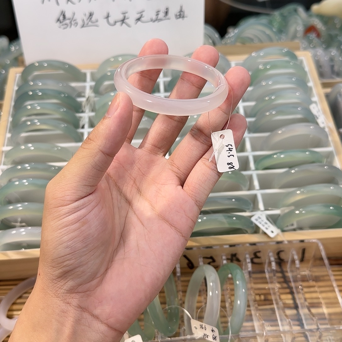 手镯玛瑙/玉髓未镶嵌圈口54.5