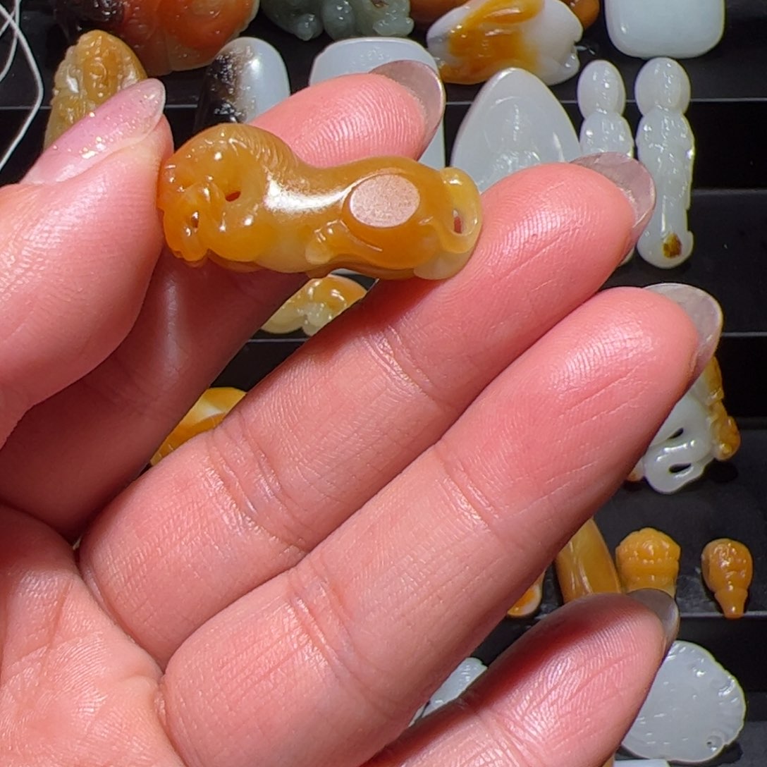 和田玉挂件未镶嵌潇***生