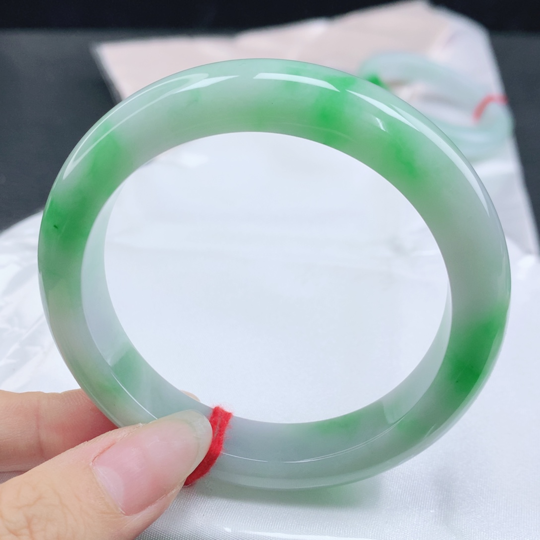 翡翠未镶嵌手镯缅甸58.8飘阳绿正圈