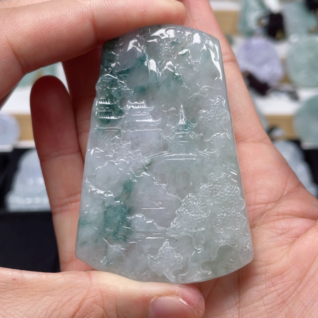 翡翠颈饰未镶嵌天然翡翠A货山水89号