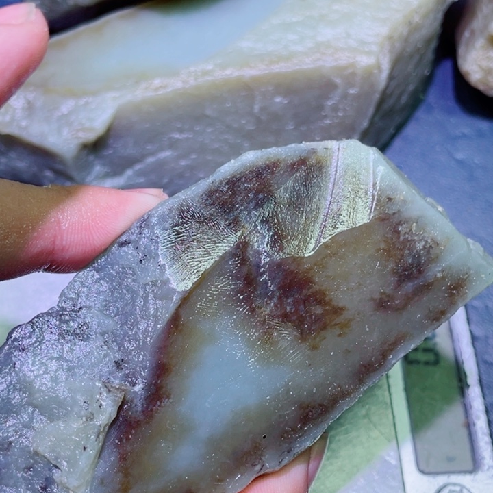 和田玉（糖玉）未镶嵌珠宝半成品