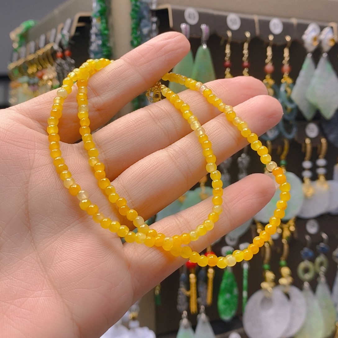 未镶嵌翡翠耳饰翡翠