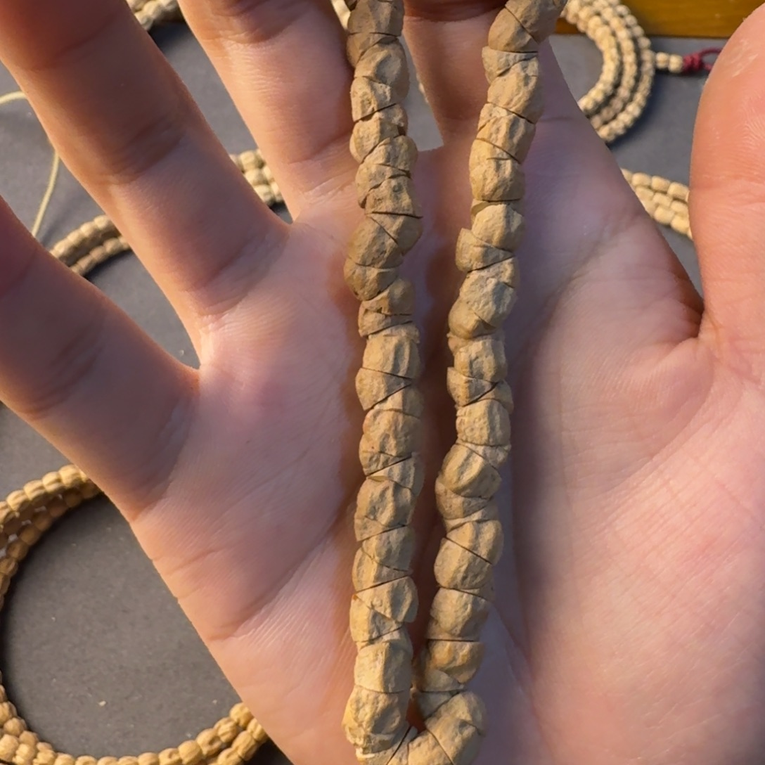 柏香籽/百香籽吊坠