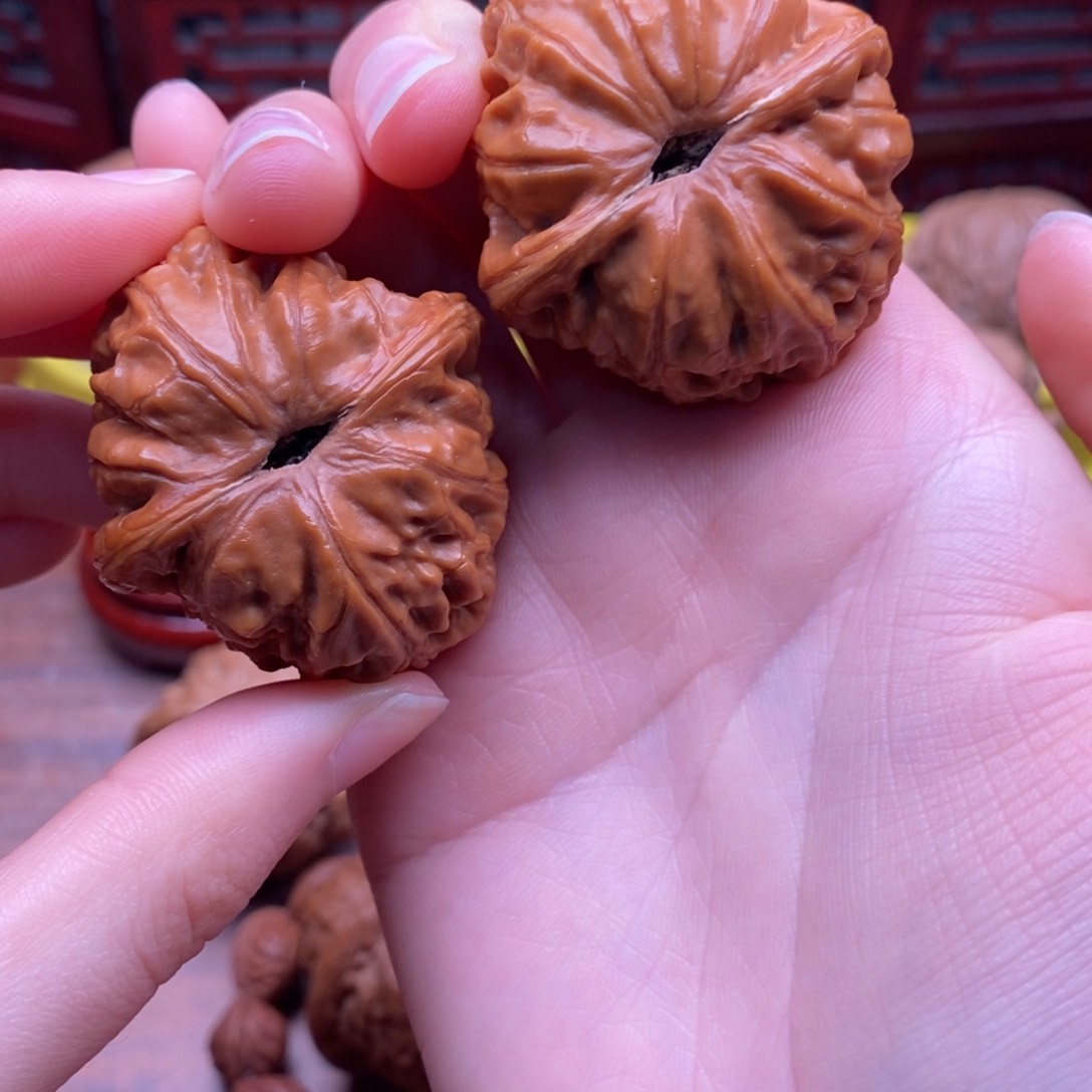 吊坠文玩核桃练****半元宝