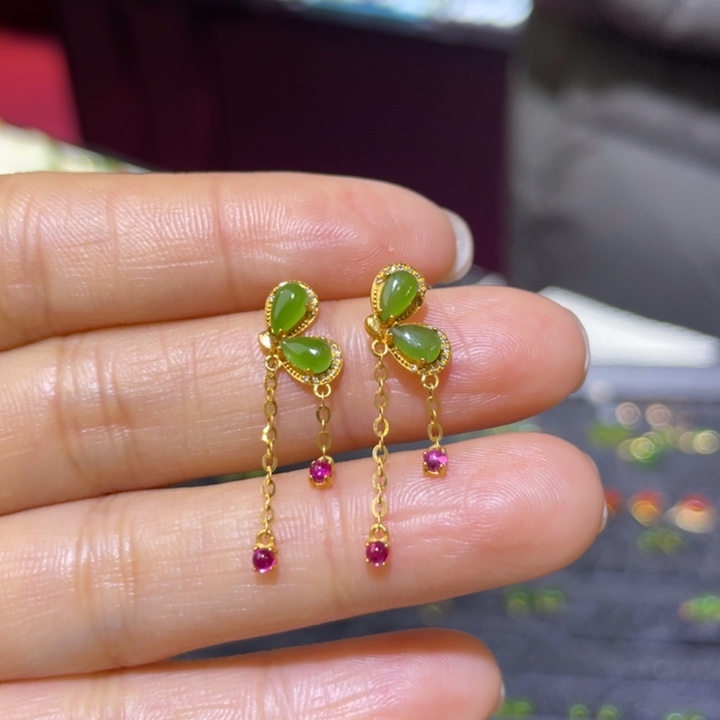 和田玉18K金镶嵌耳饰