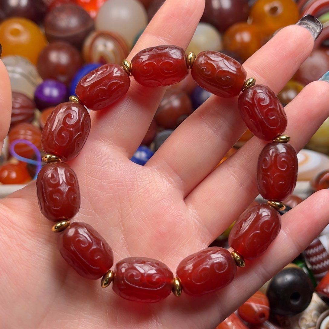 玛瑙/玉髓颈饰未镶嵌