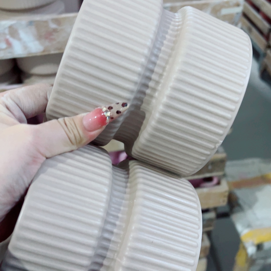 有孔，陶瓷花盆满10米包邮发货