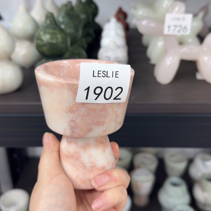 L。 1902。           