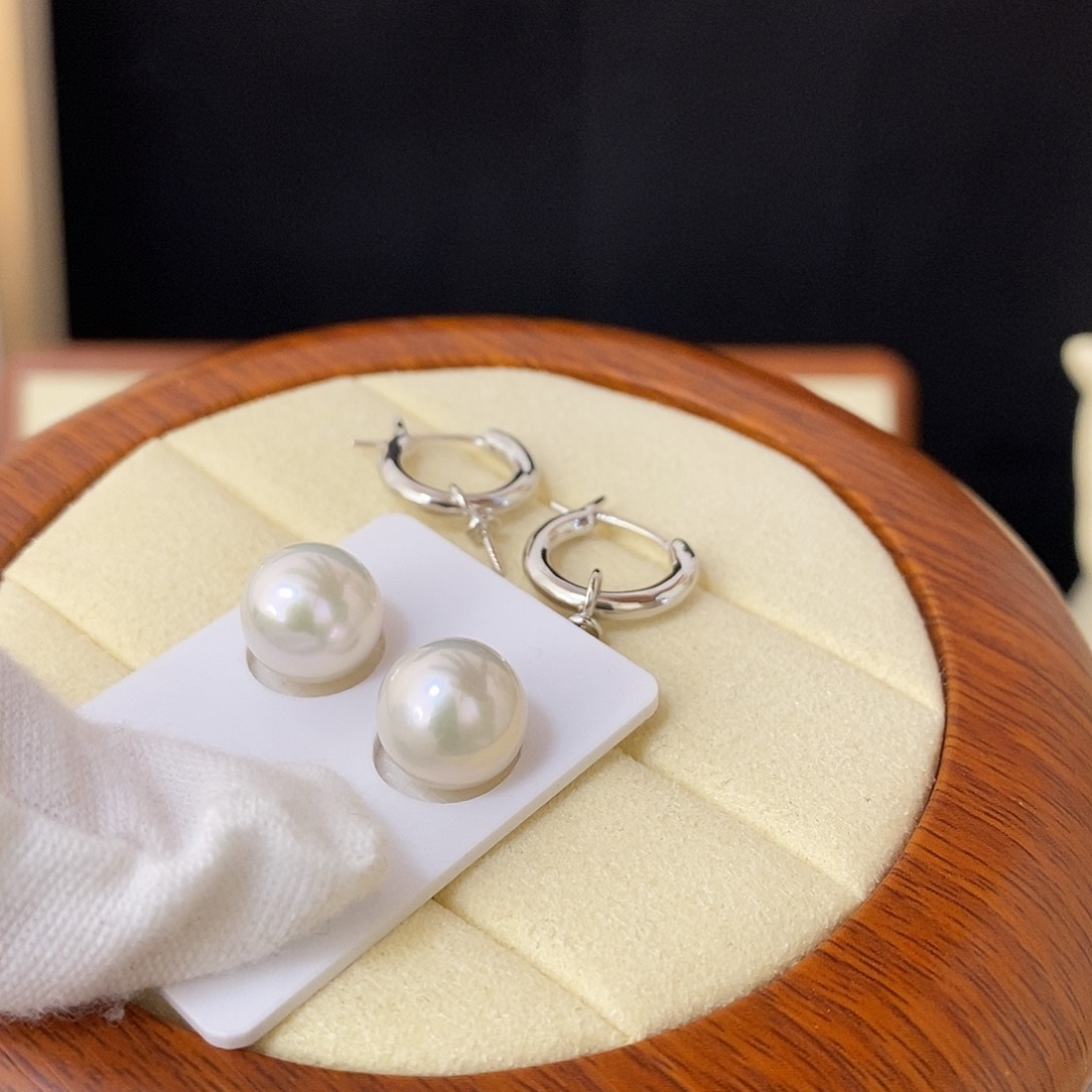 图***图耳饰淡水珍珠银S925镶嵌定制款