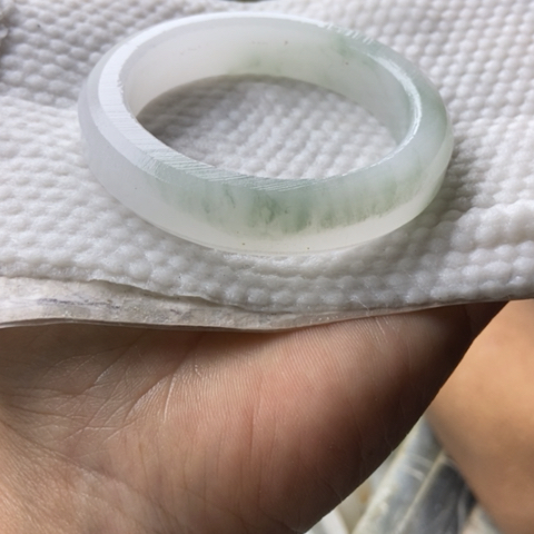 糊***生石英质玉（金丝玉）未镶嵌手镯加工定制