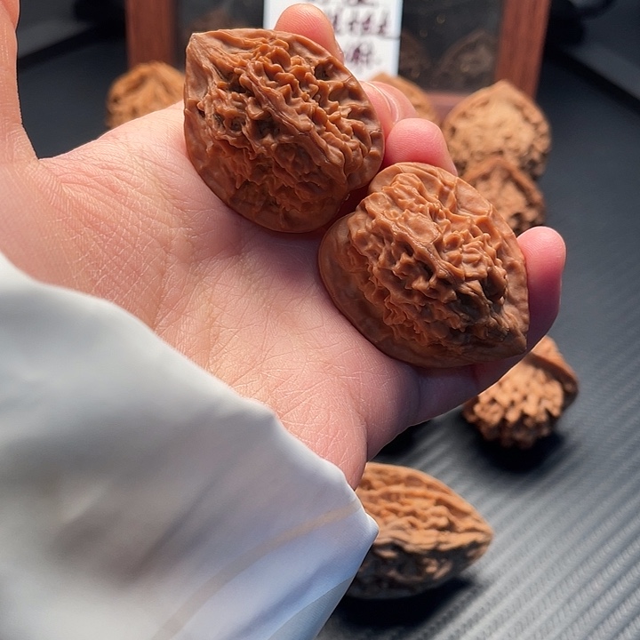 ****苒核桃手串/手链秦岭