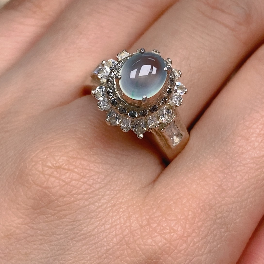 翡翠戒指未镶嵌翡翠