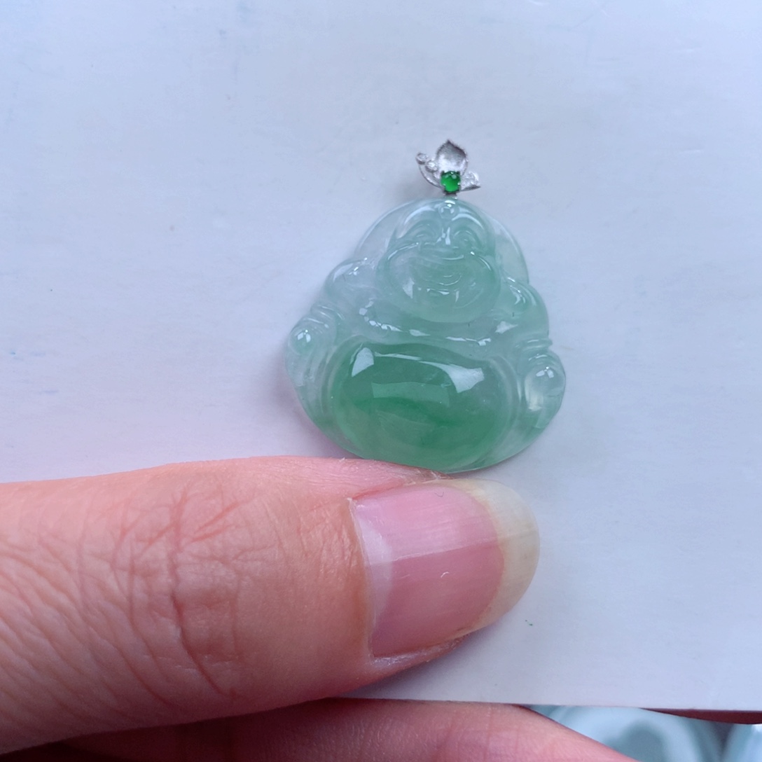 翡翠吊坠(不含链)18K金镶嵌