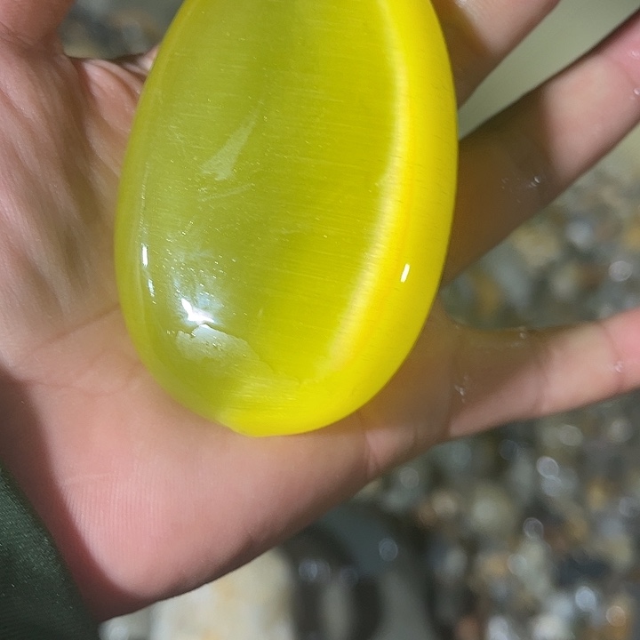 和田玉（糖玉）未镶嵌珠宝奇石