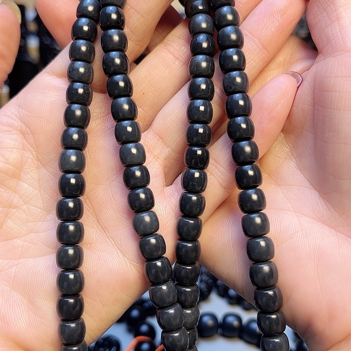 和田玉手链未镶嵌卡8老型福利款