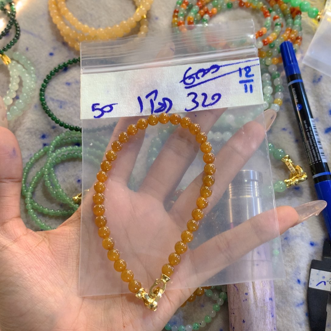 未镶嵌定制翡翠天然缅甸翡翠多样性