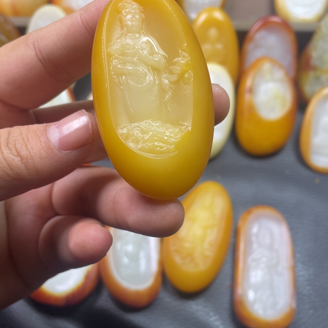 ᥫ***࿐和田玉未镶嵌颈饰