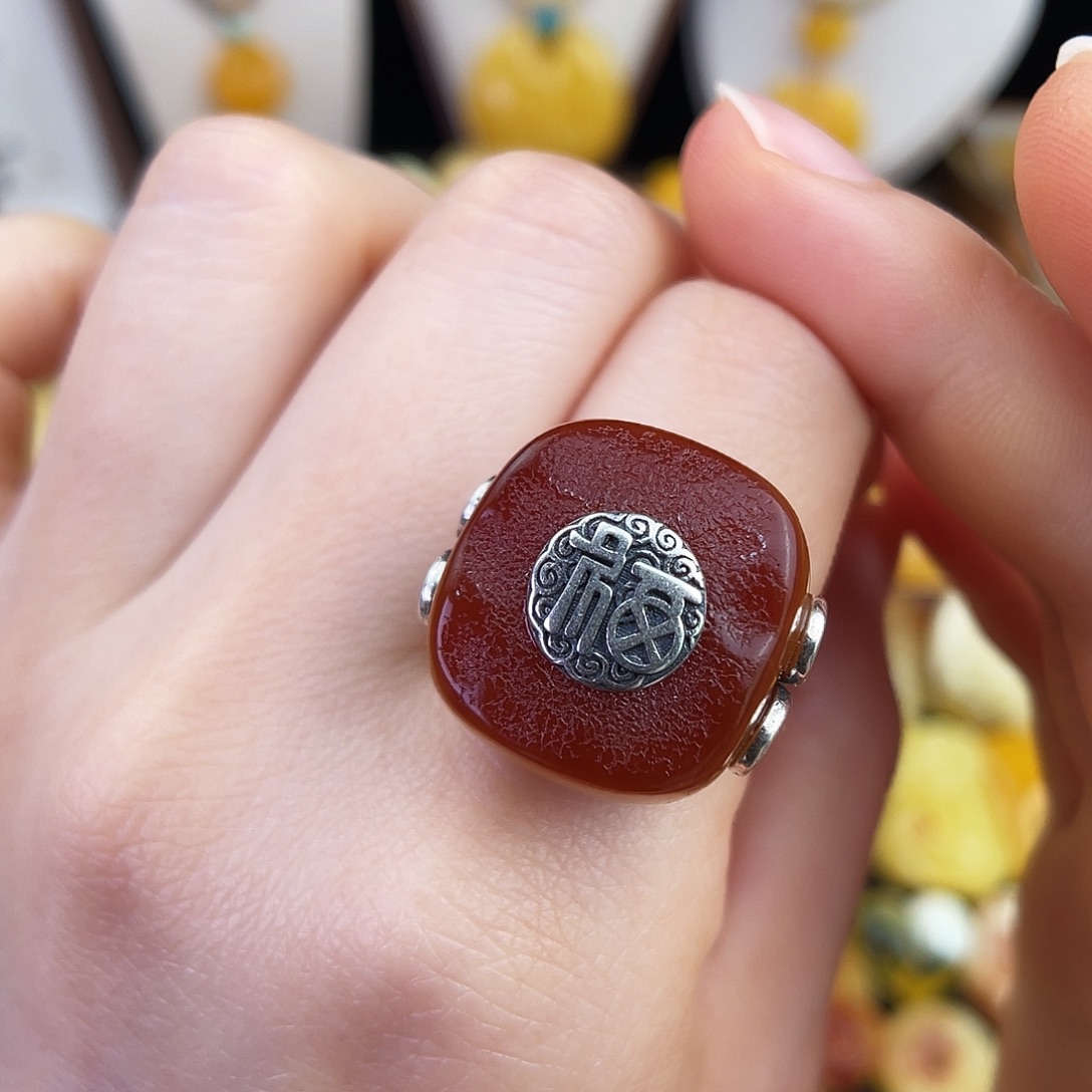 琥珀未镶嵌珠宝奇石我