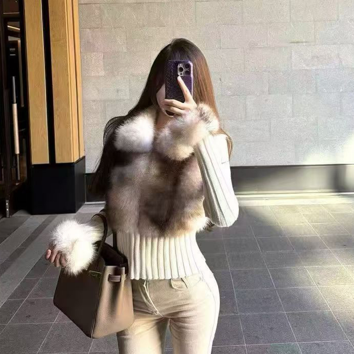 网红辣妹气质秋冬韩版女款冬季短款保暖轻奢毛衣链接洋气百搭时尚