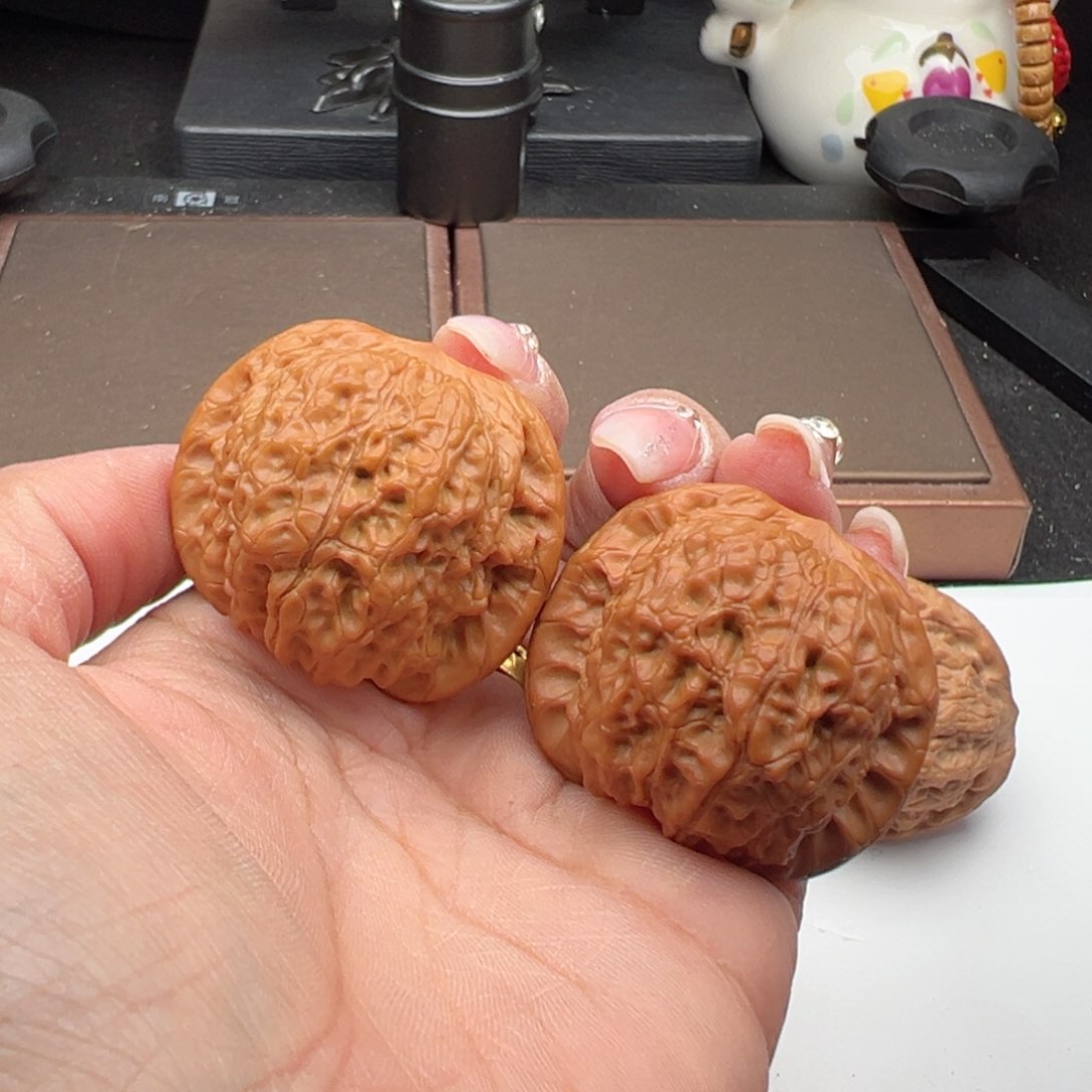 文玩核桃把件血麒麟41