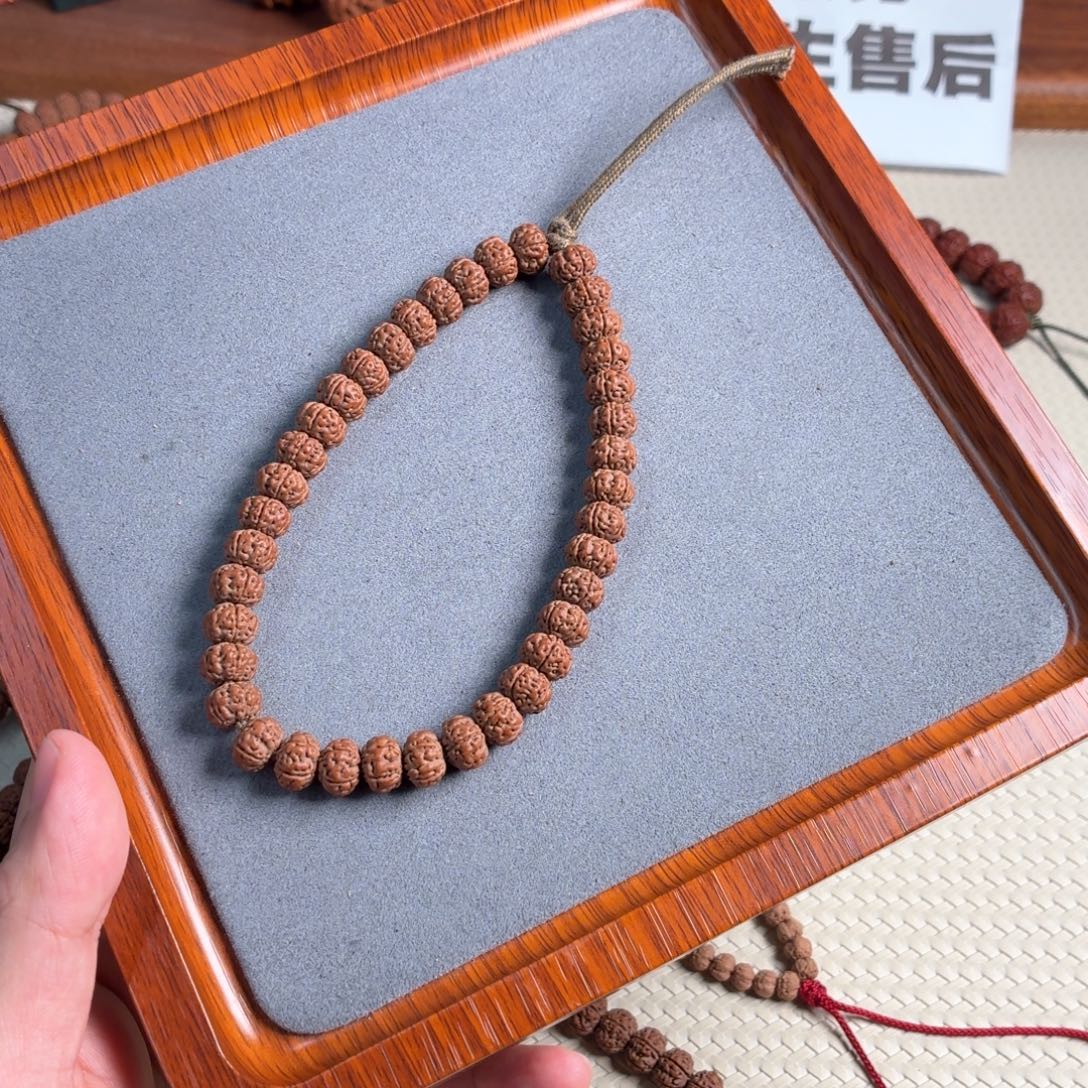 诸***.吊坠金刚菩提老树王