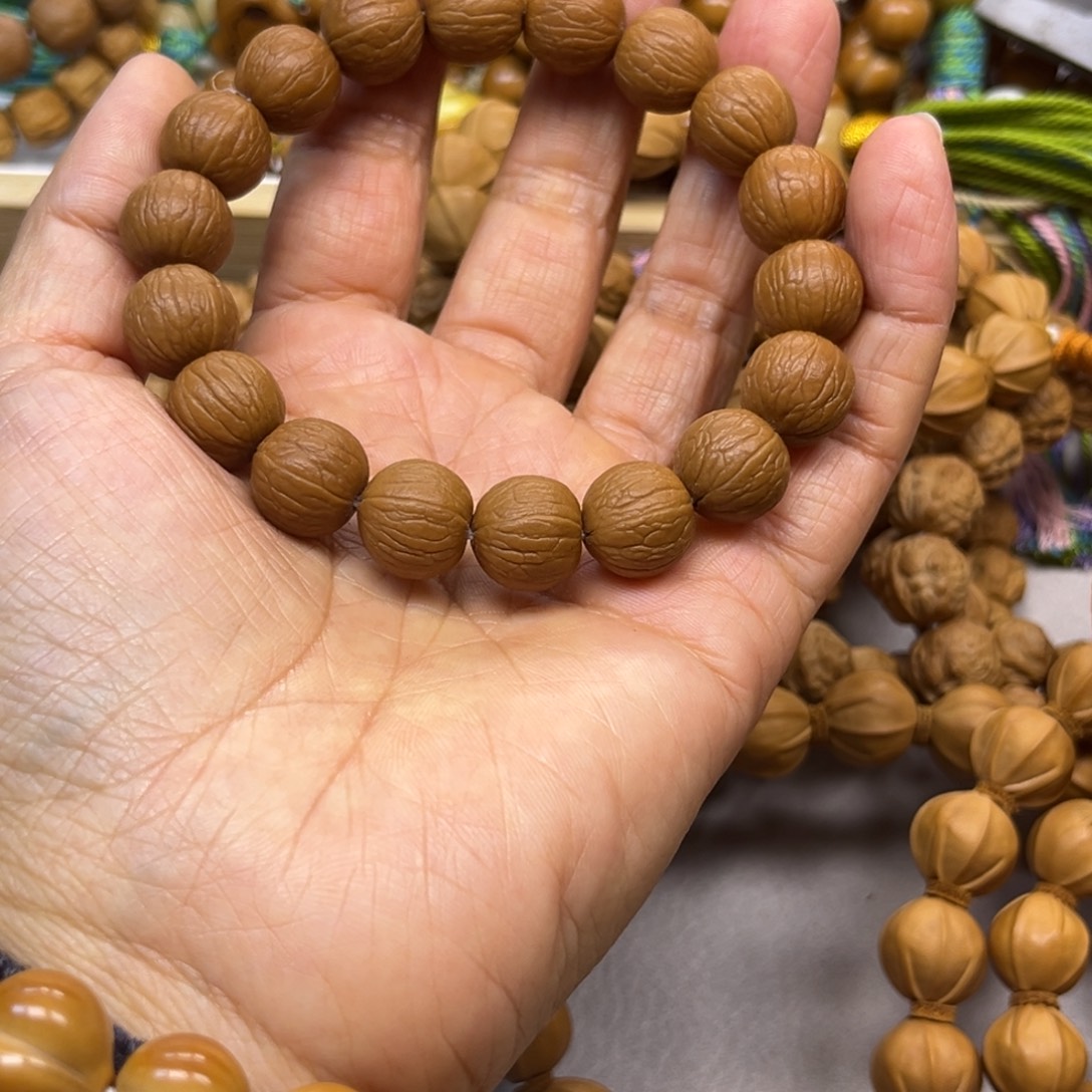****手串猴头核桃聚宝盆13