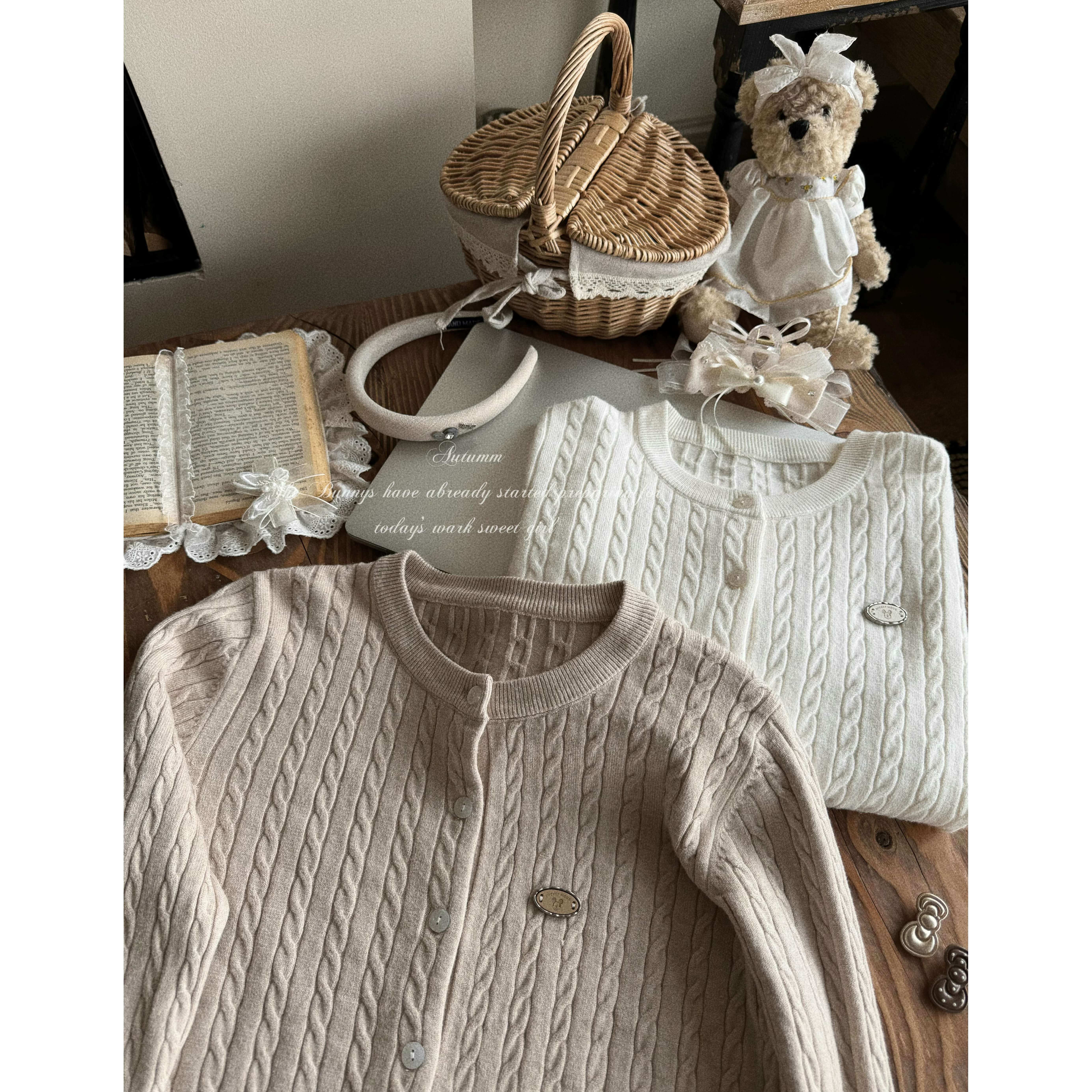 妖精的美美【奶香可可】柔软牛奶针织开衫