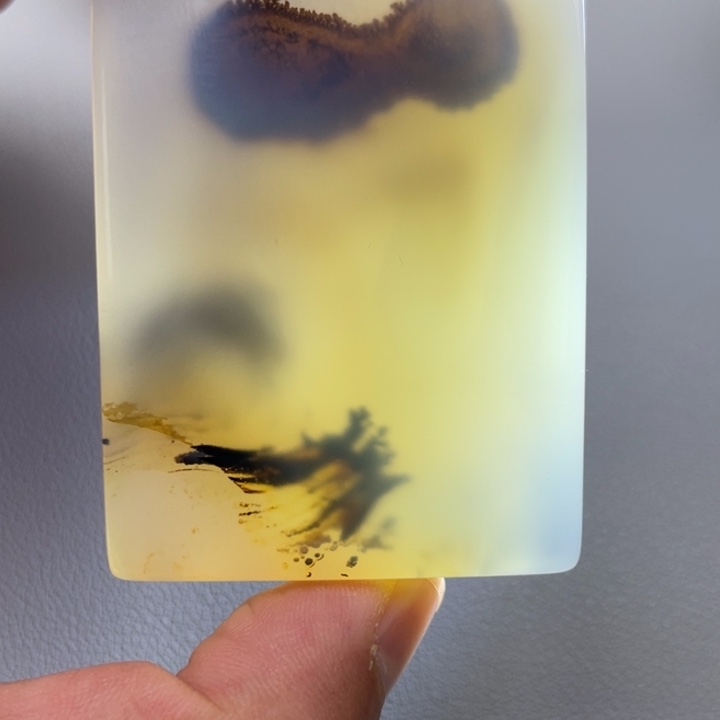 玛瑙/玉髓颈饰未镶嵌路*