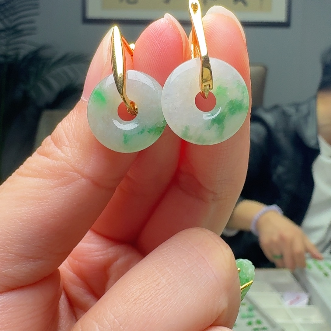 翡翠银S925镶嵌耳饰天然