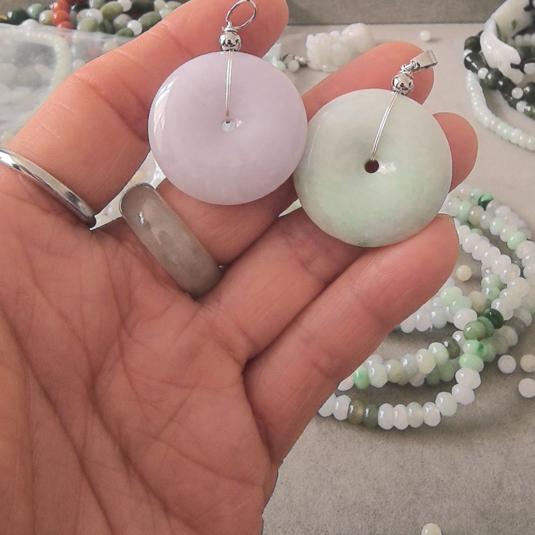 翡翠颈饰未镶嵌吊坠