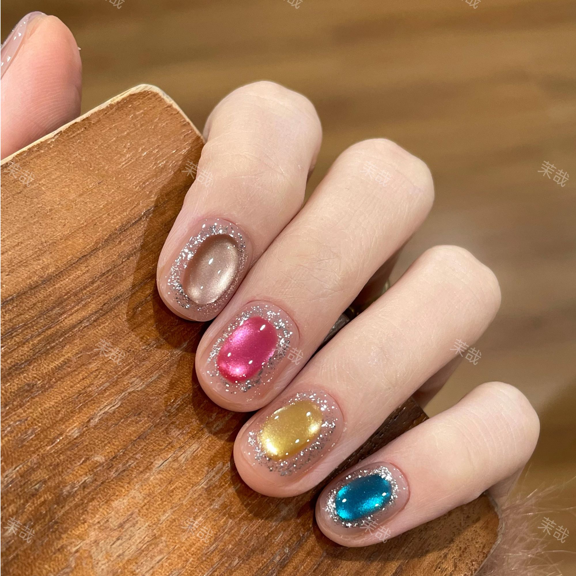 茉哉现货【霓虹灯】纯手工定制美甲拆卸穿戴甲A4865