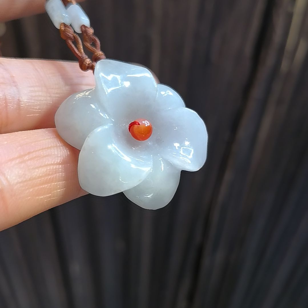 翡翠颈饰未镶嵌！！！