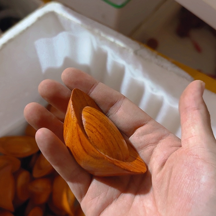 木花梨木8元宝一个