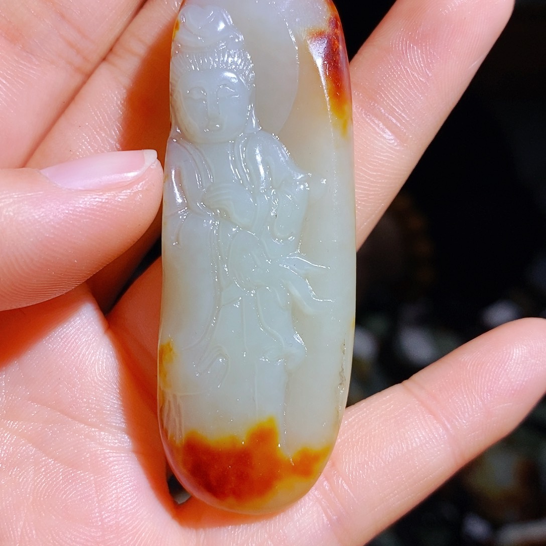 和田玉颈饰未镶嵌