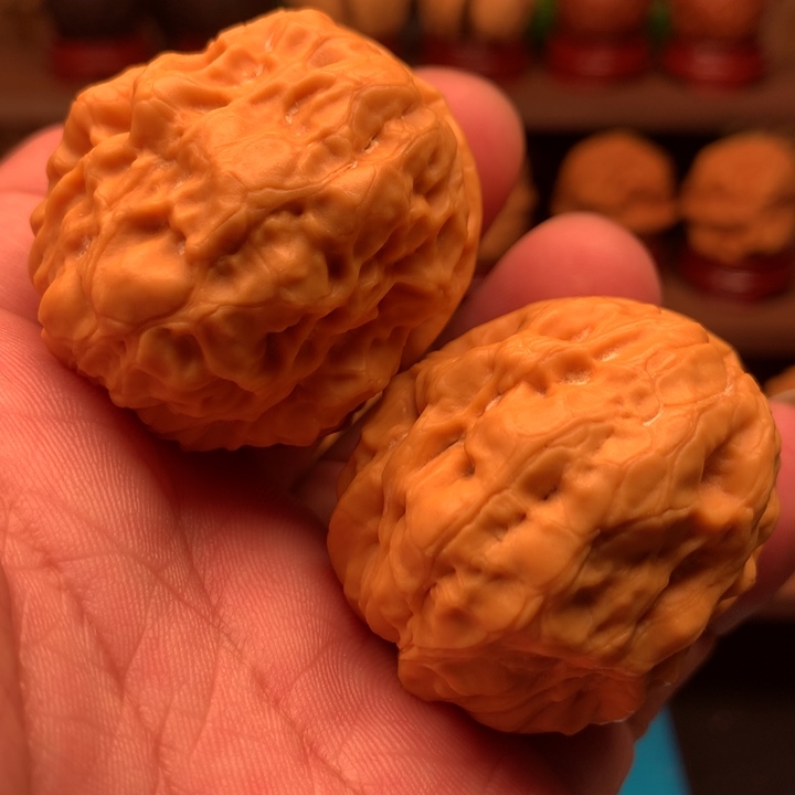 文玩核桃吊坠鬼蛊疙瘩包