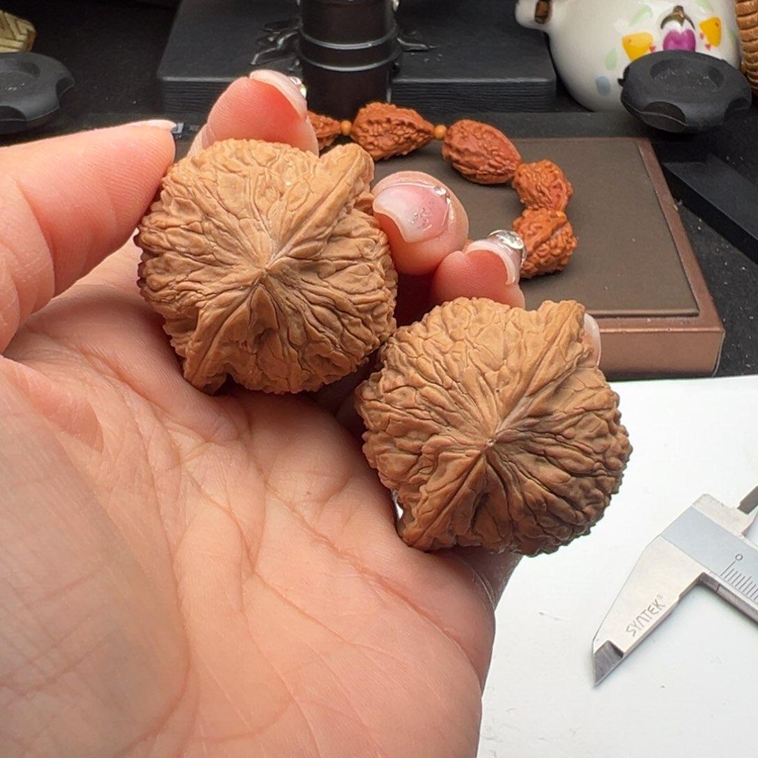 文玩核桃把件泥鳅41