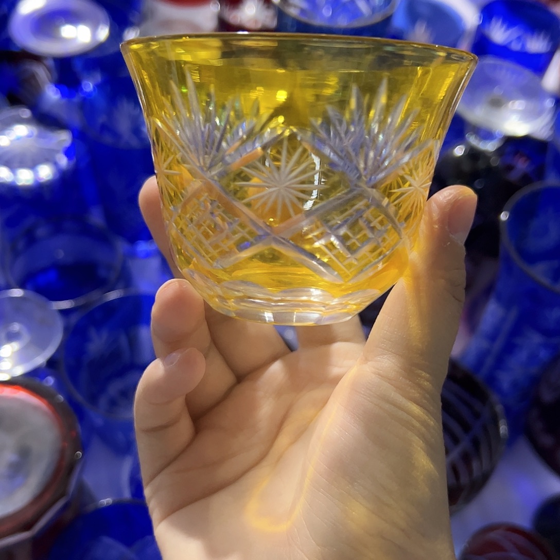 水晶玻璃平底款微瑕一个