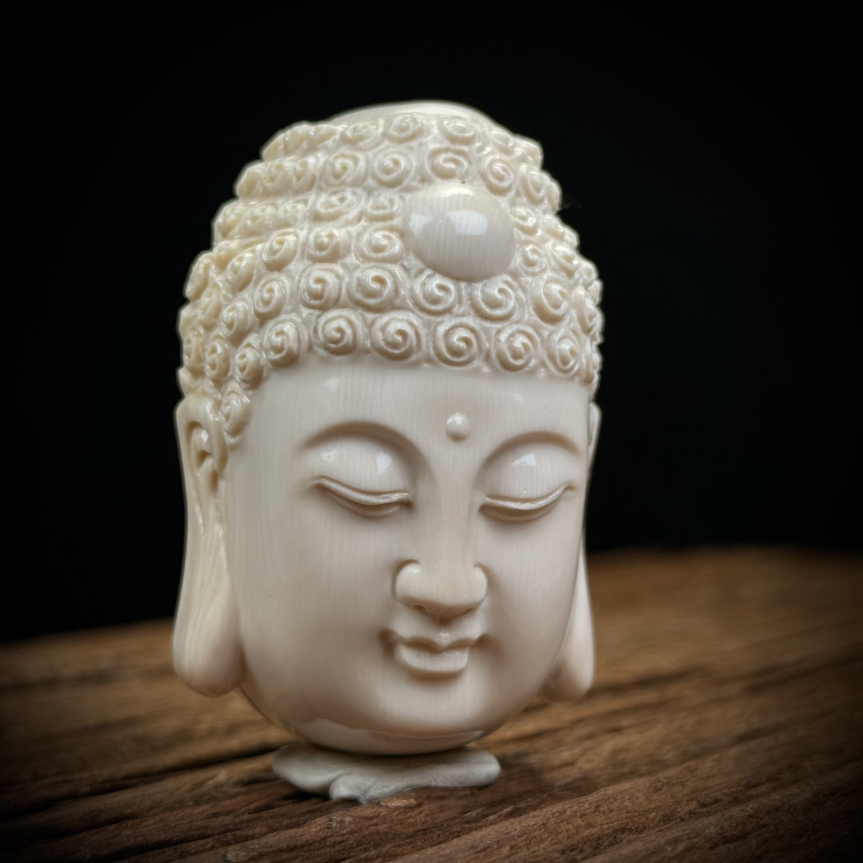 W1080天然猛犸牙 雕刻佛头牌37*58*22mm支持鉴定 假一罚四