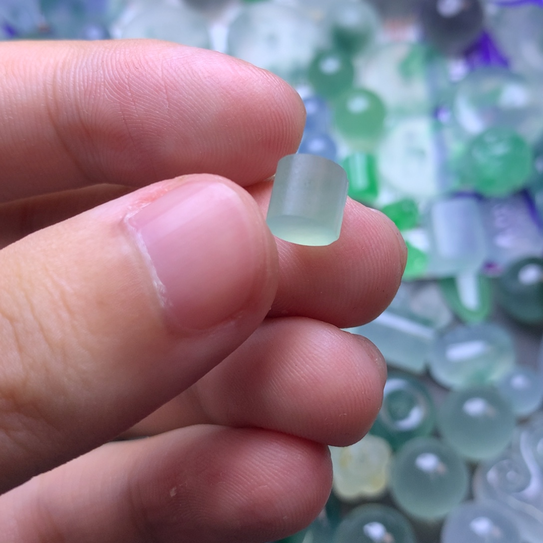 定制翡翠未镶嵌珠子