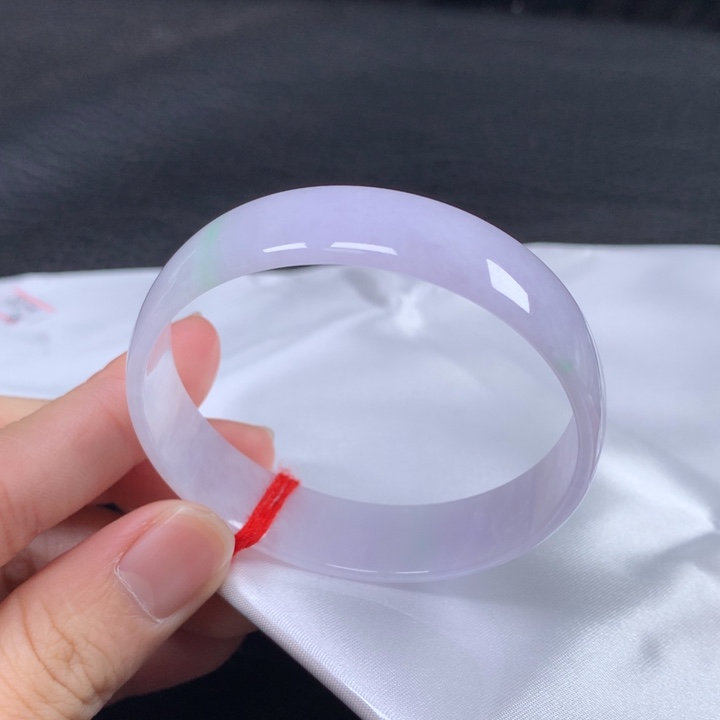 翡翠未镶嵌手镯   