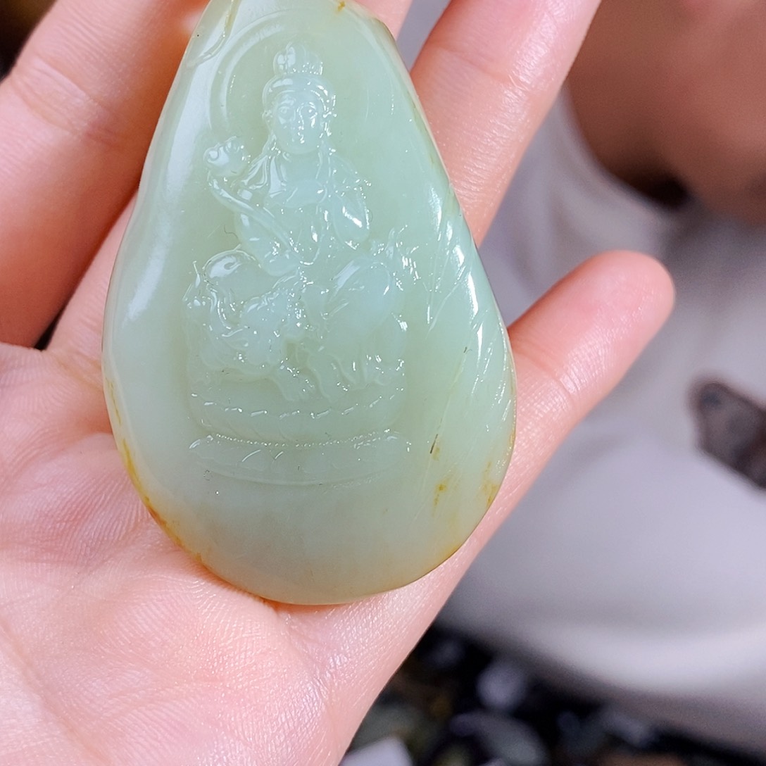 和田玉颈饰未镶嵌