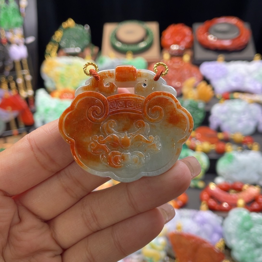 翡翠颈饰未镶嵌代编织