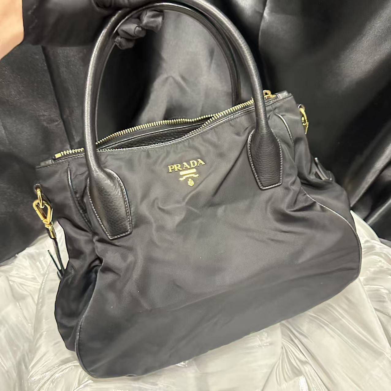 95新 Prada/普拉达 伦老板/95新/普拉达降落伞托特
