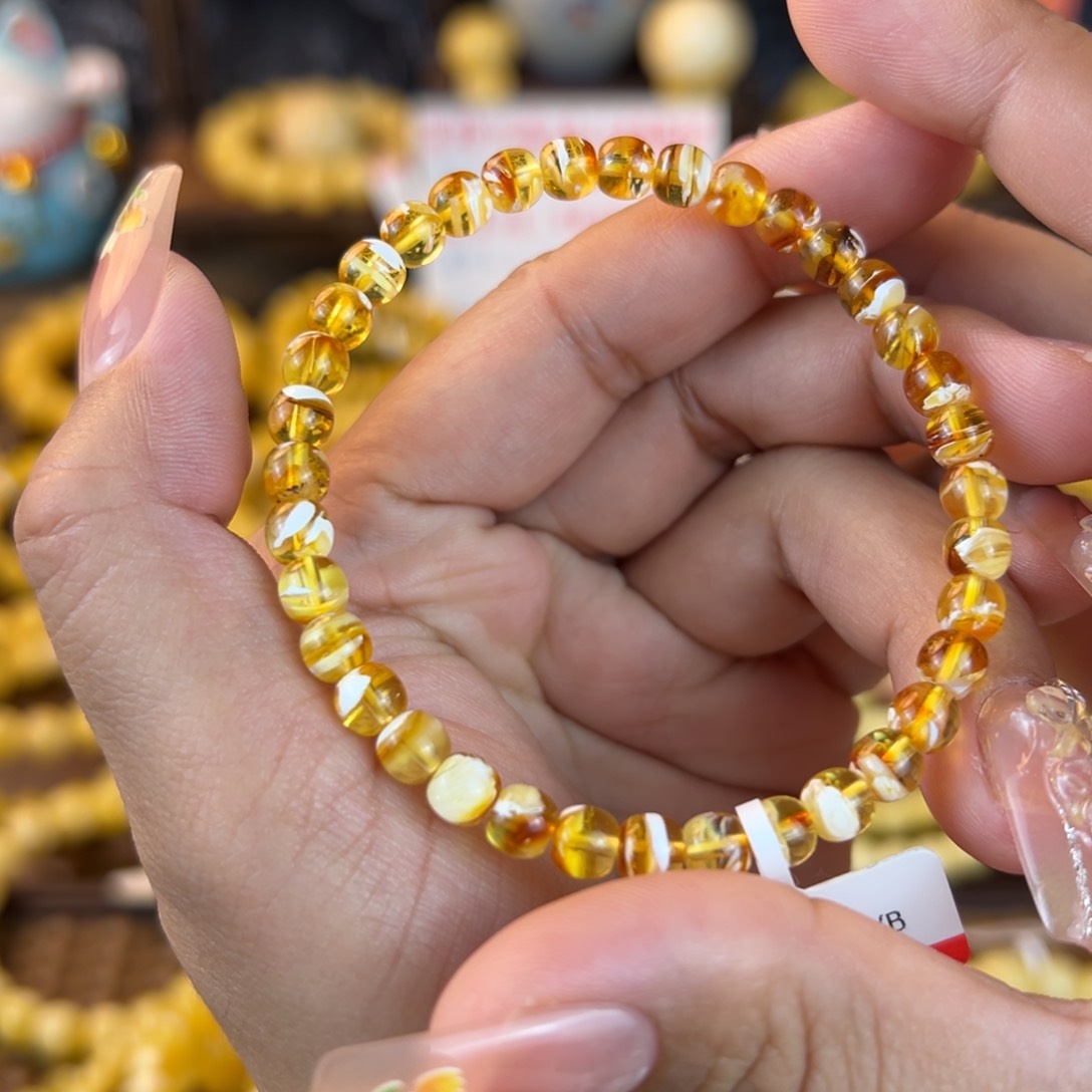 琥珀裸石未镶嵌kkkkkjjjnnnm