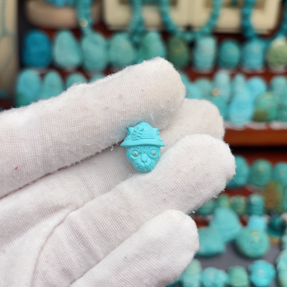 绿松石配饰未镶嵌